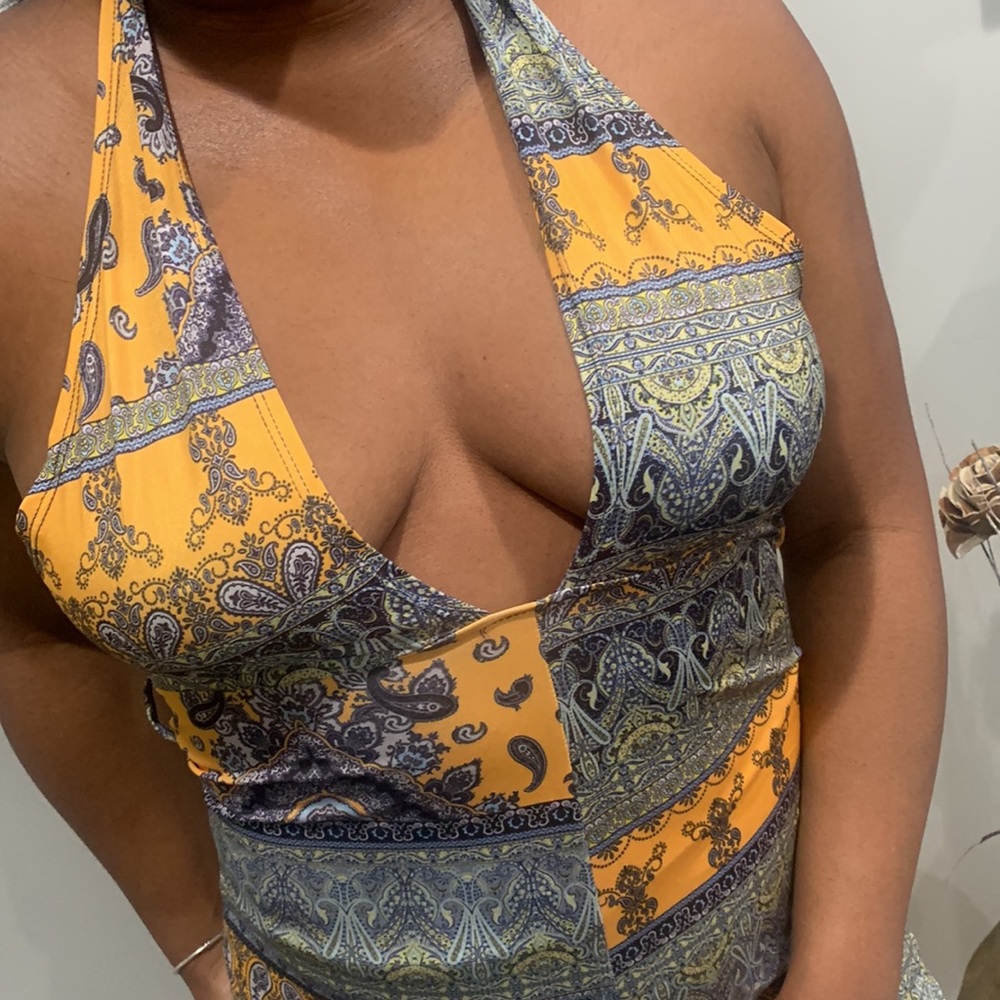 Jumpsuit - Picture 2 of 3
